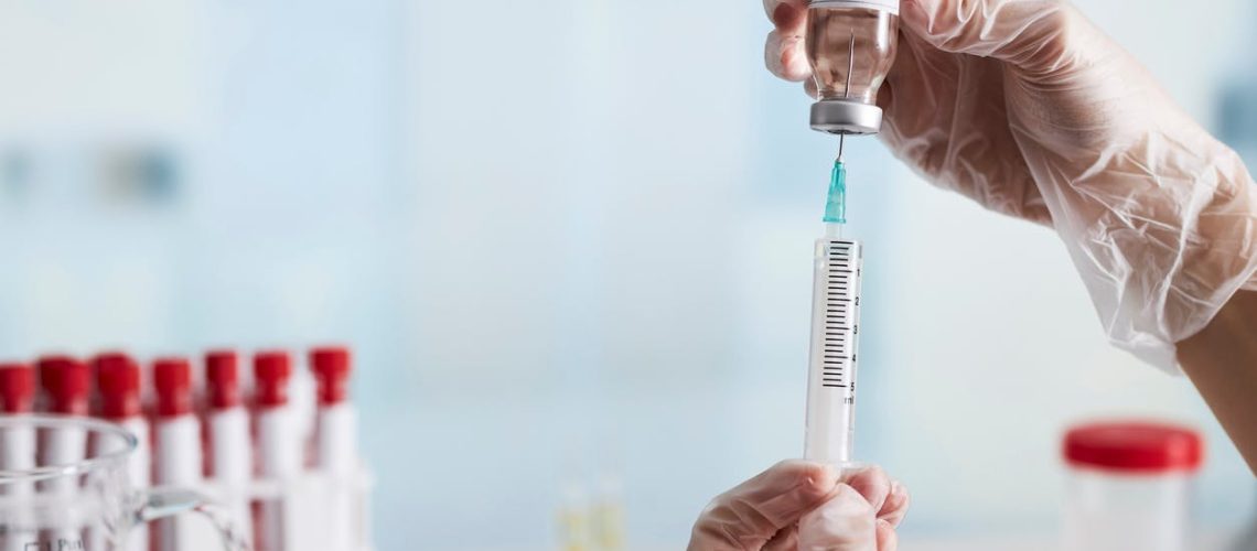 Vaccin Covid-19 : campagne de vaccination automne 2024, pour qui ? quels vaccins ? Vaccin Covid-19 : campagne de vaccination automne 2024, pour qui ? quels vaccins ?